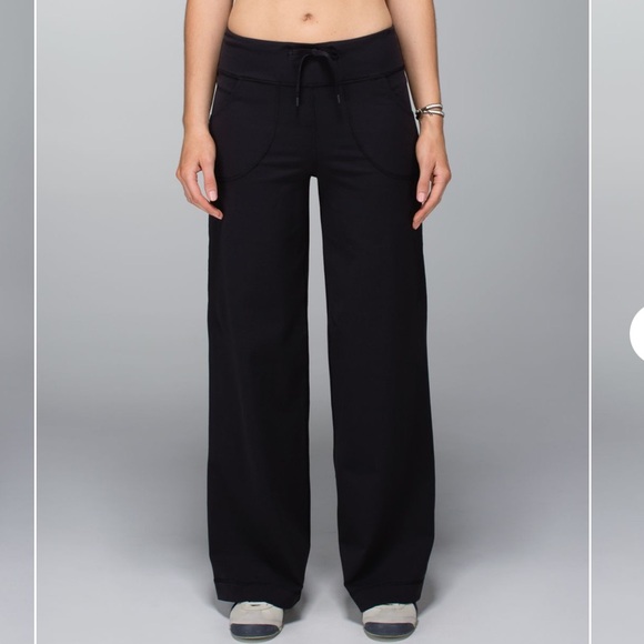 lululemon athletica Pants - Lululemon | Black Still Pant - 6
